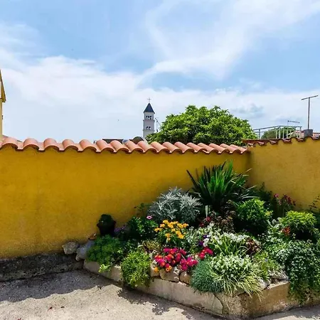 Apartment In 39414 Crikvenica