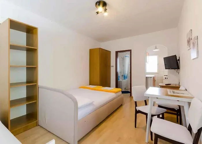 In 39414 Crikvenica